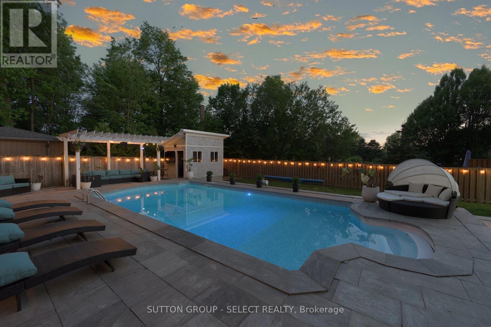 135 PLANE TREE DRIVE - Image 44