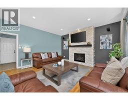 127 FAIRVIEW KNOLL Drive, photo 24