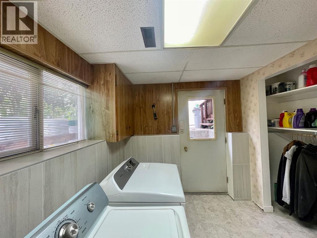 1418 53 Street - Image 44