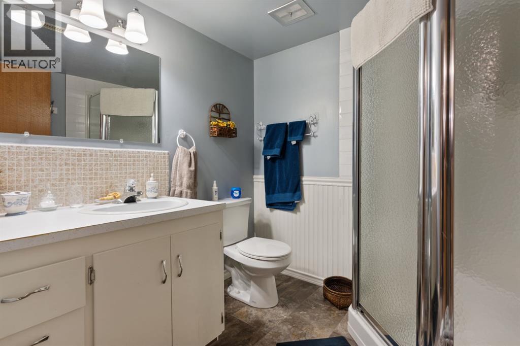 4609 45 Street - Image 30