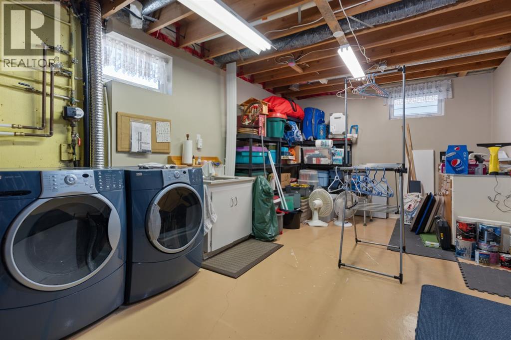 4609 45 Street - Image 35