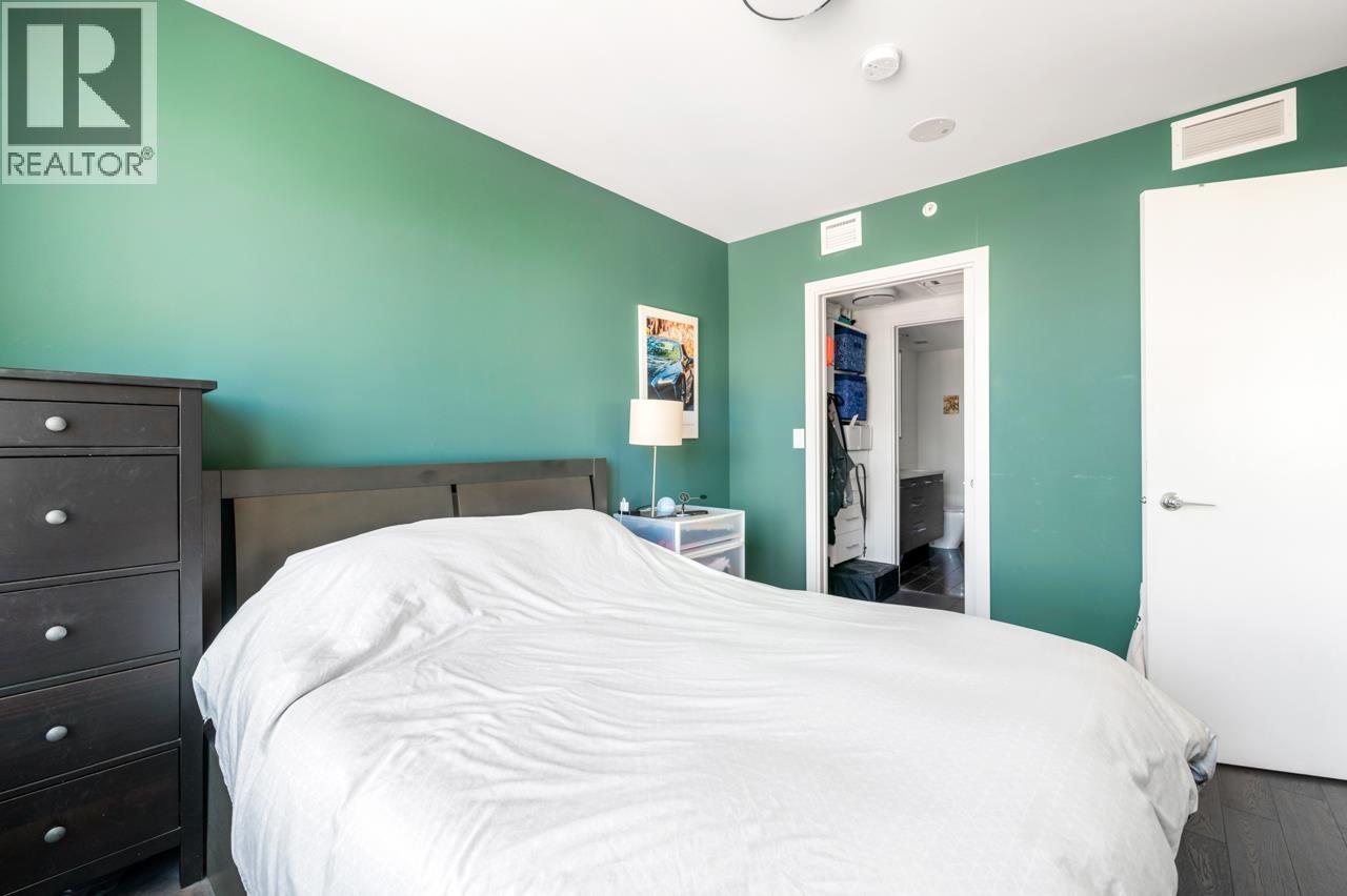 #1008-7488 LANSDOWNE Road, Richmond