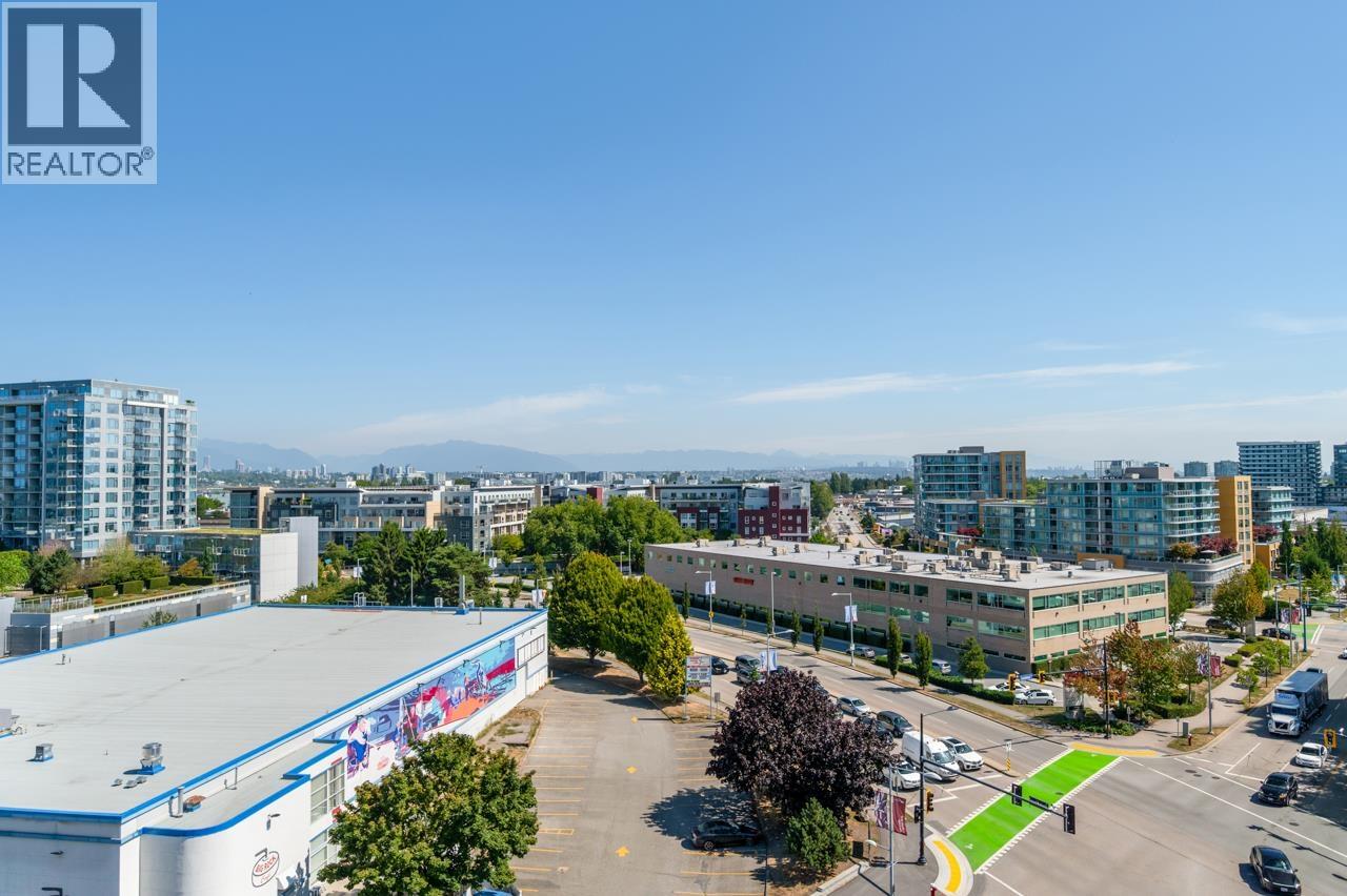 #1008-7488 LANSDOWNE Road, Richmond