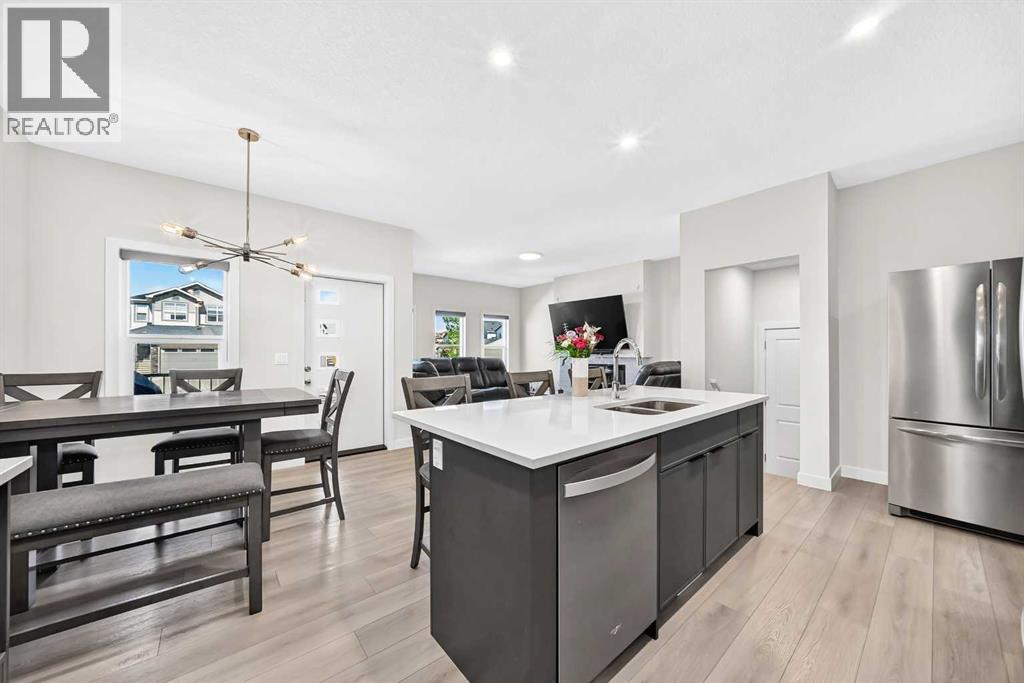 27 Belvedere Point Southeast - Photo 14