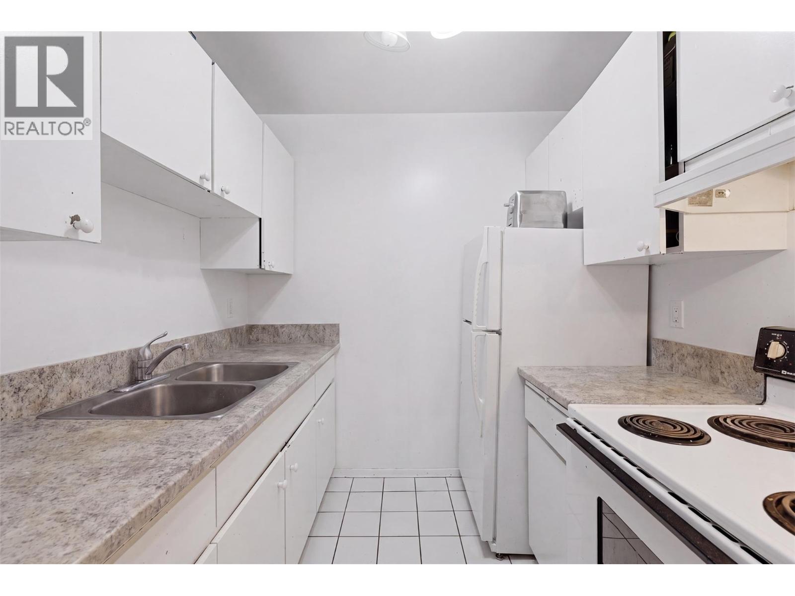 #347 245 Gordonhorn Drive - Image 11