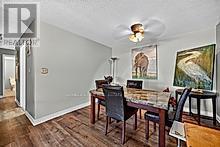 #201 820 LAURIER BOULEVARD N - Image 11