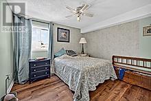 #201 820 LAURIER BOULEVARD N - 16