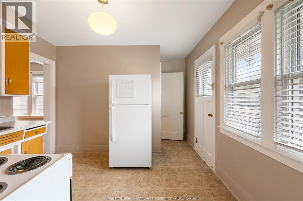2279 Lillian AVENUE - 13