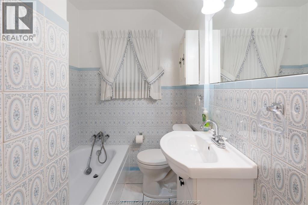 2279 Lillian AVENUE - 31