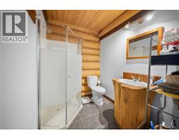 700 Fern Rd E, Qualicum Beach, BC V9K1M4 Photo 16