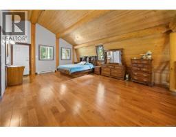 700 Fern Rd E, Qualicum Beach, BC V9K1M4 Photo 18