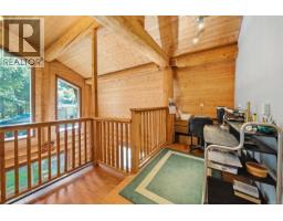 700 Fern Rd E, Qualicum Beach, BC V9K1M4 Photo 22