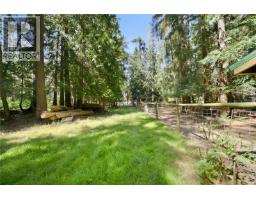 700 Fern Rd E, Qualicum Beach, BC V9K1M4 Photo 34