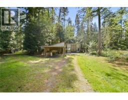 700 Fern Rd E, Qualicum Beach, BC V9K1M4 Photo 37