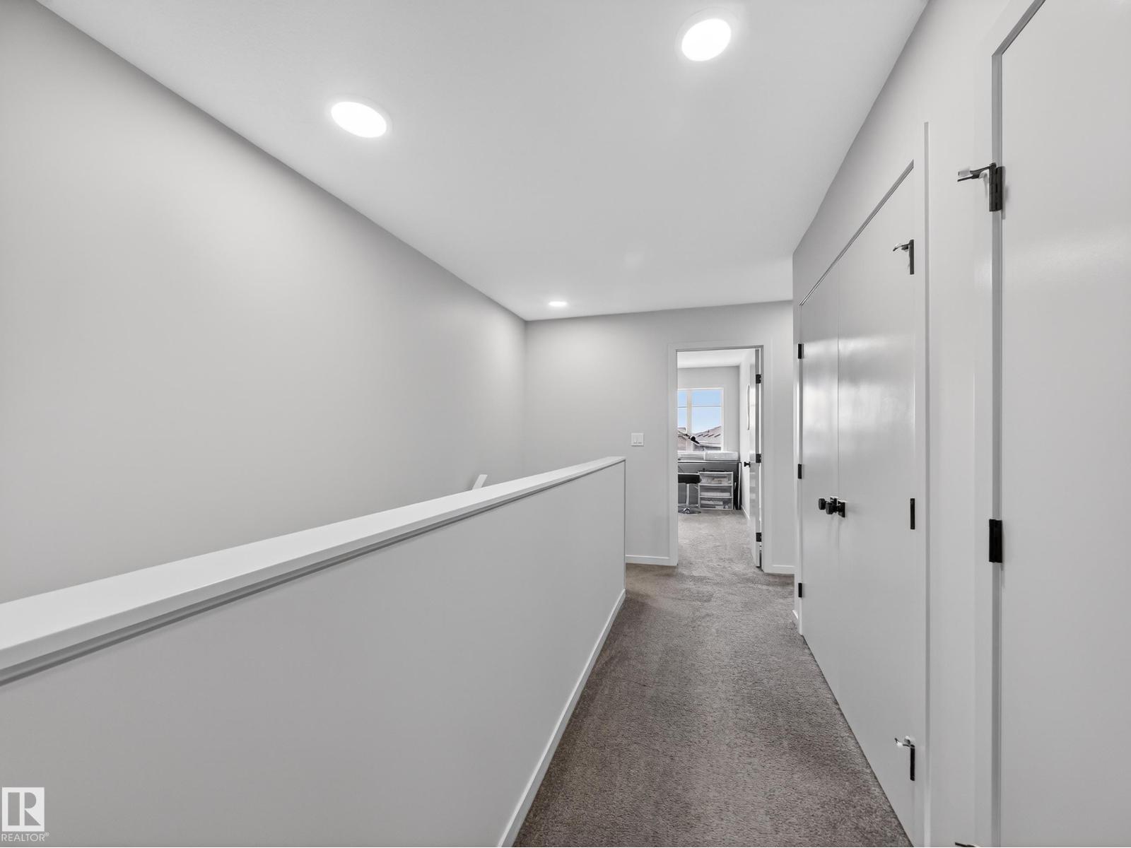 451 39 Street SW - Photo 23