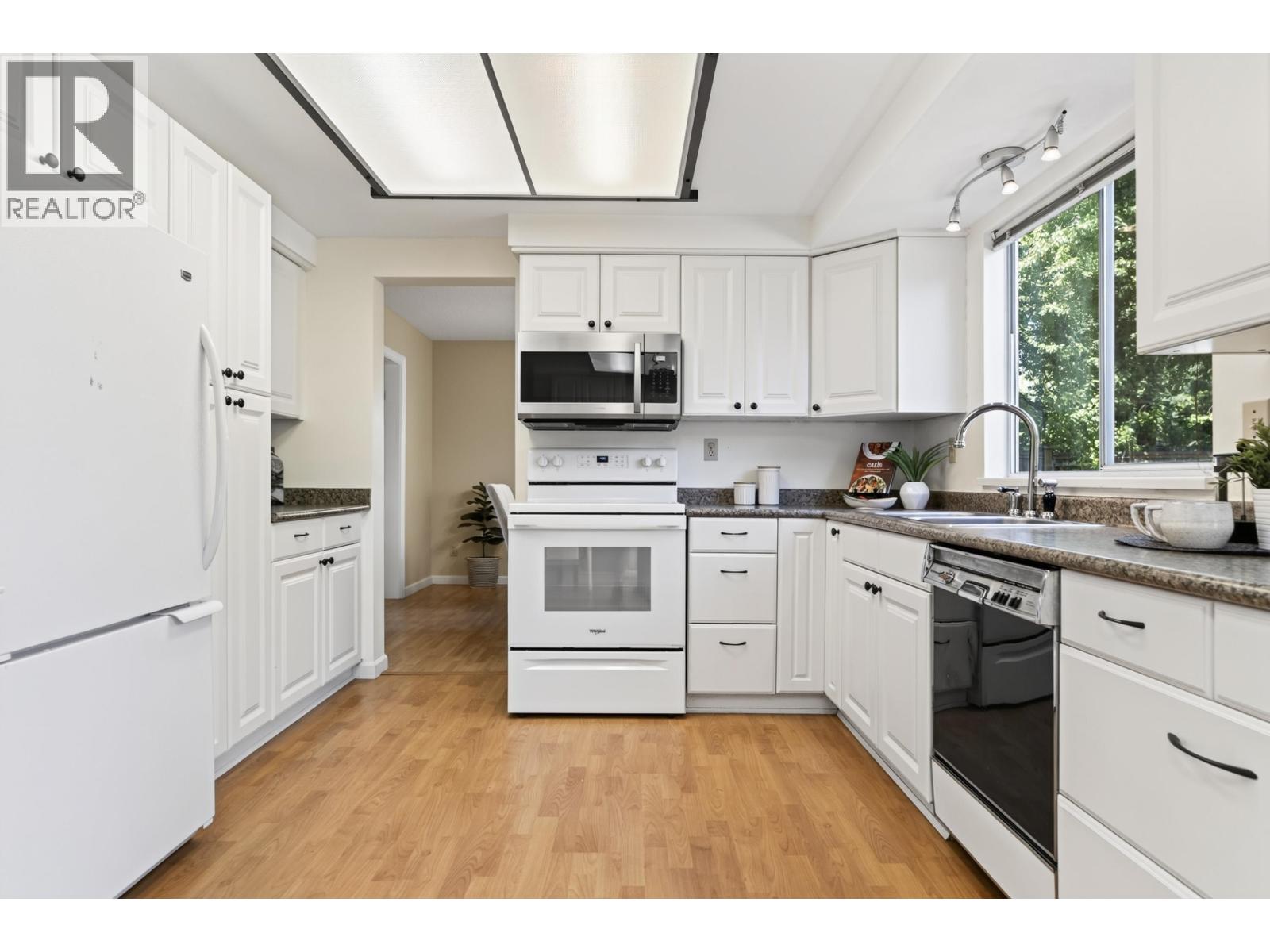 3 Bed, 3 Bath House for Sale in Richmond – 7940 WILLOWFIELD DRIVE, Richmond – MLS# R3153373 - Image 11