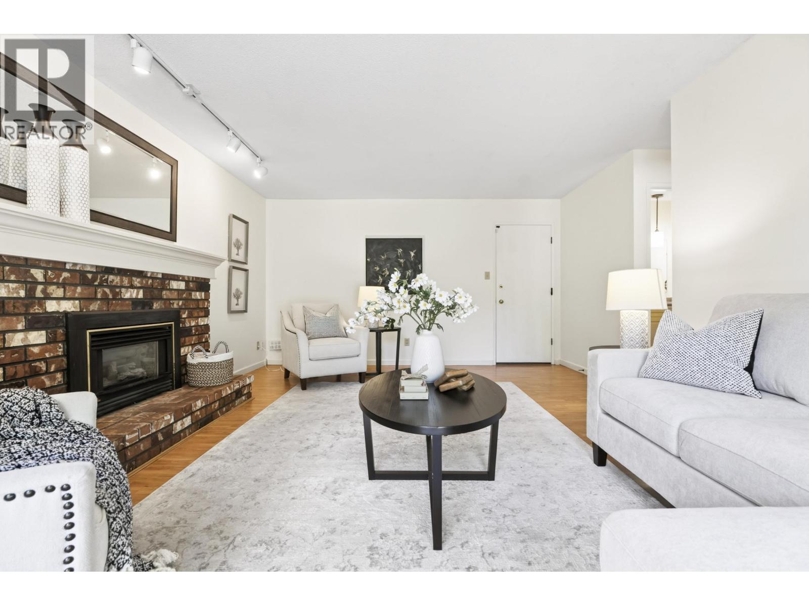 3 Bed, 3 Bath House for Sale in Richmond – 7940 WILLOWFIELD DRIVE, Richmond – MLS# R3153373 - Image 16