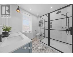 185 Deschamps Avenue, Ottawa, ON K1L5Z3 Photo 25