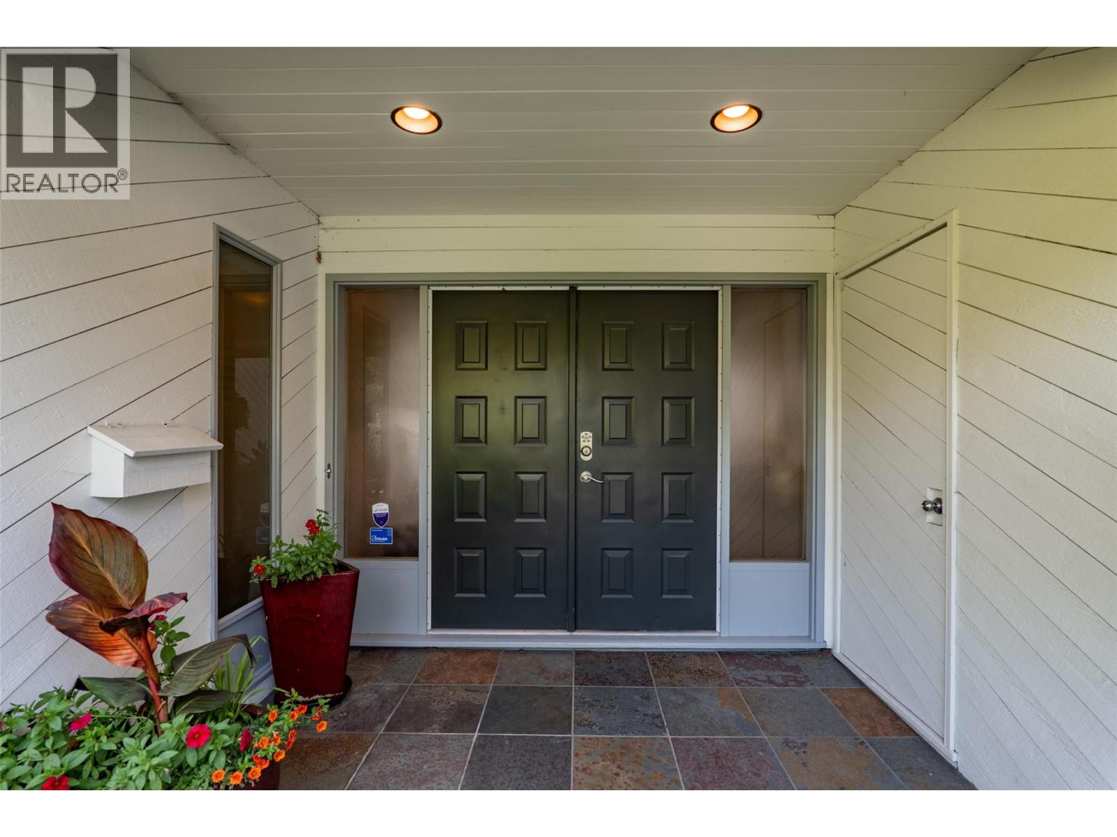 1809 Breakenridge Court - 2