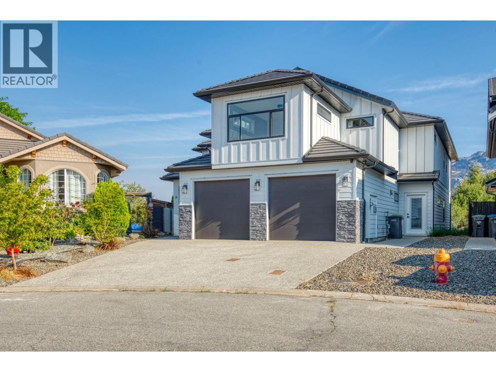 18 Chardonnay Court, Osoyoos — photo 2