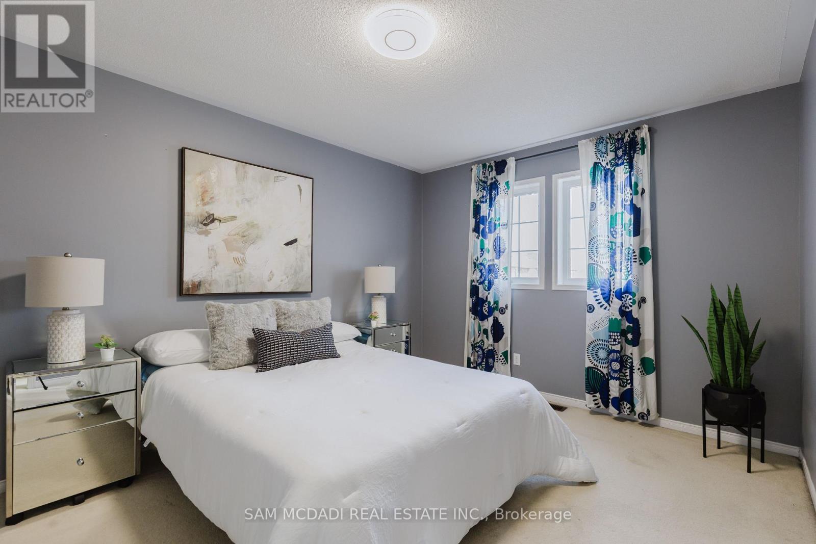 1190 FOX CRESCENT - 19