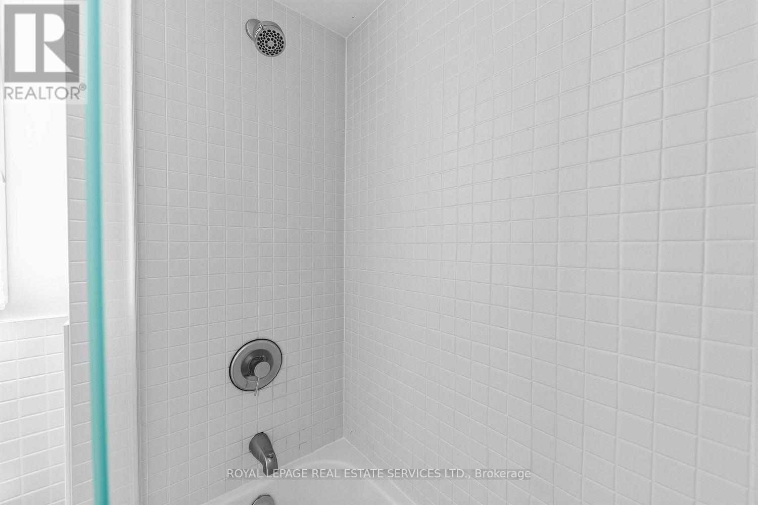 #337 1005 KING STREET W - 22