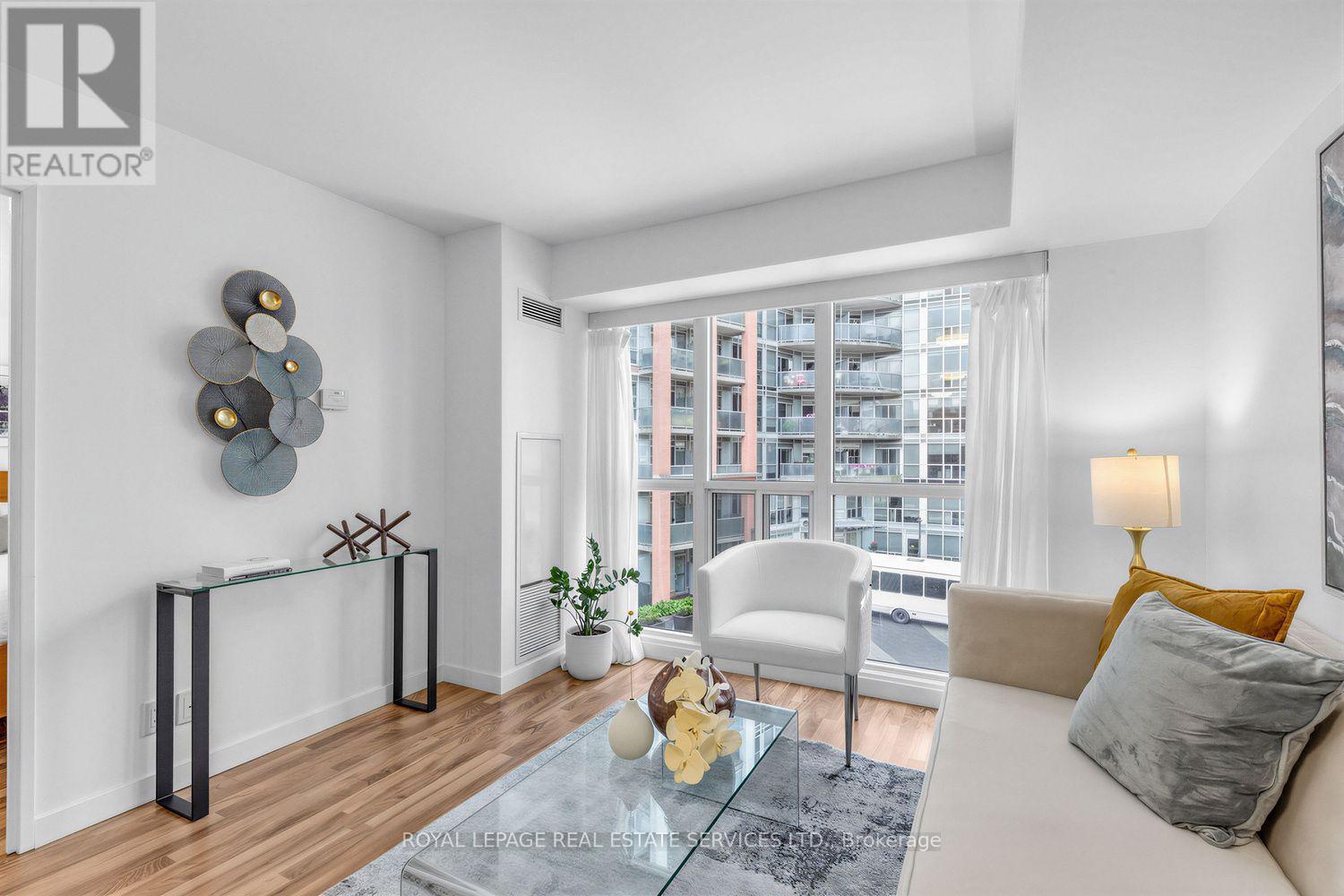 #337 1005 KING STREET W - 6