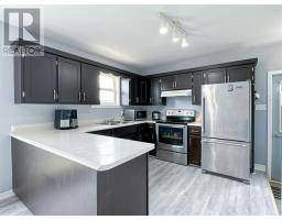 Den - 85 Andrew's Court, Charlottetown, PE C1A1A8 Photo 9