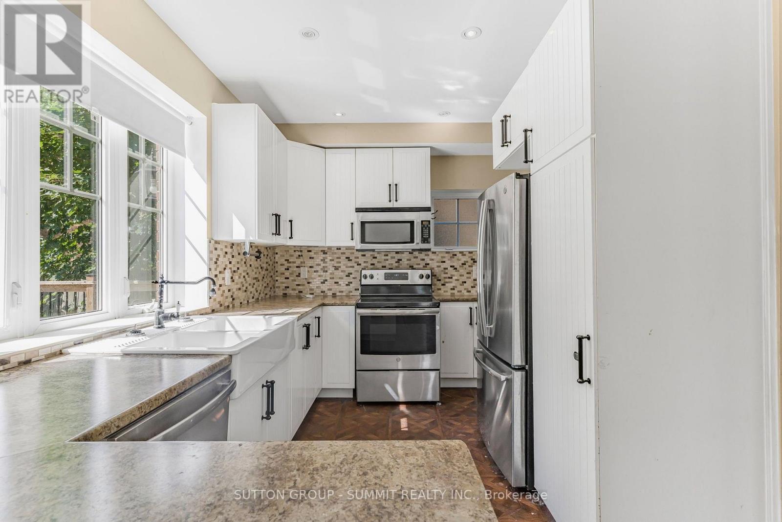 403 NIAGARA STREET - 10