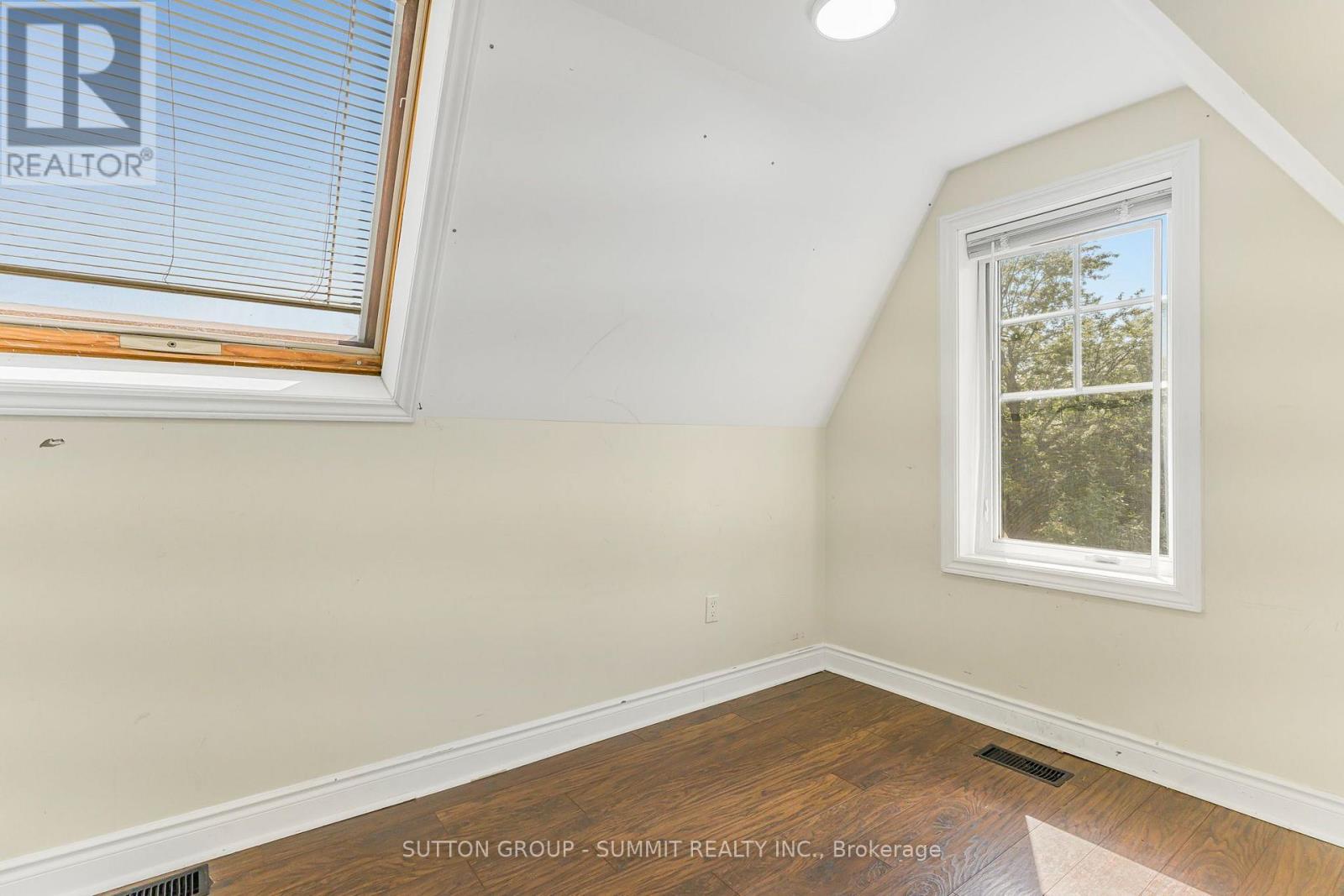 403 NIAGARA STREET - 21