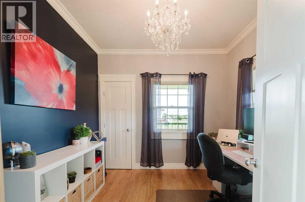 30, 712064 Range Road 51 - 8