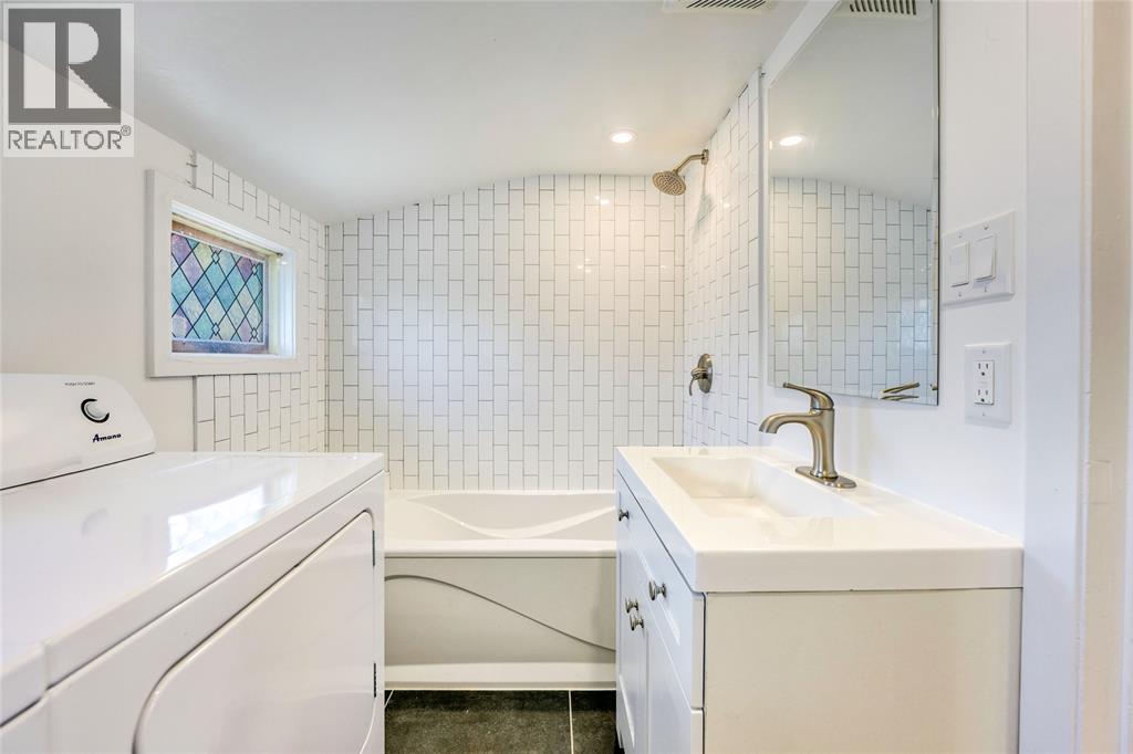 115 Collingwood STREET - 21