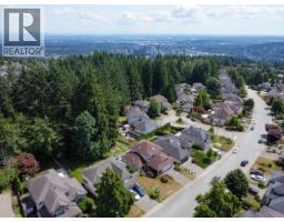 1565 Bramble Lane, Coquitlam, BC V3E2T5 Photo 35