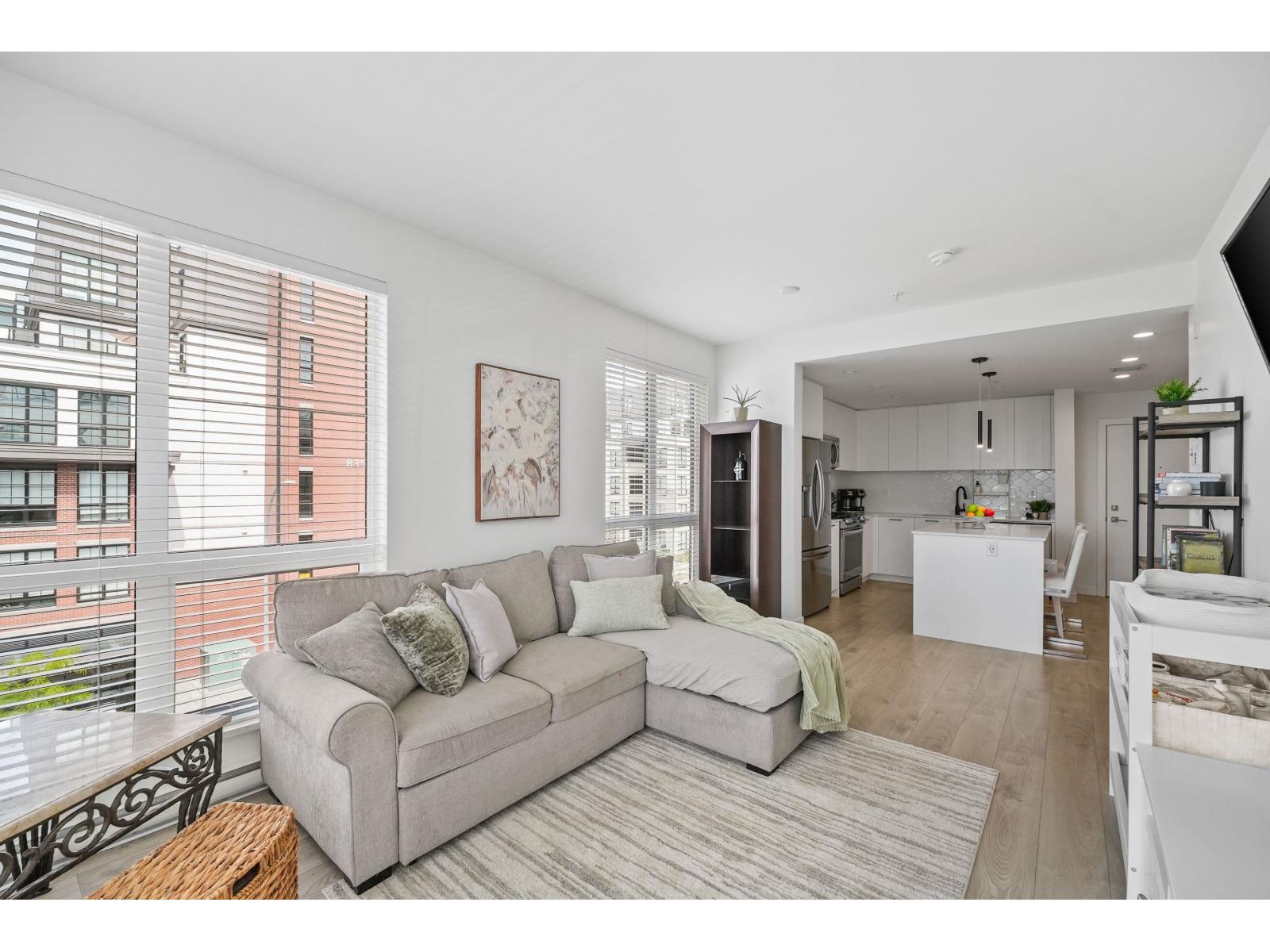 2 Bed, 2 Bath House for Sale in Langley – B307 20018 83A AVENUE, Langley – MLS# R3154349 - Image 9