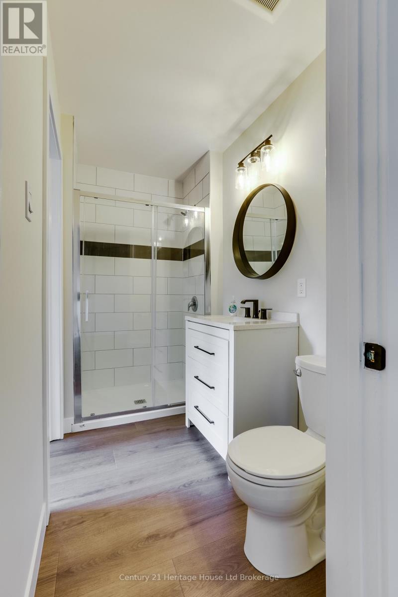 98 MAUD STREET - Image 26
