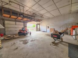 53034 114 Road W, Brandon, MB R7A5Y1 Photo 32