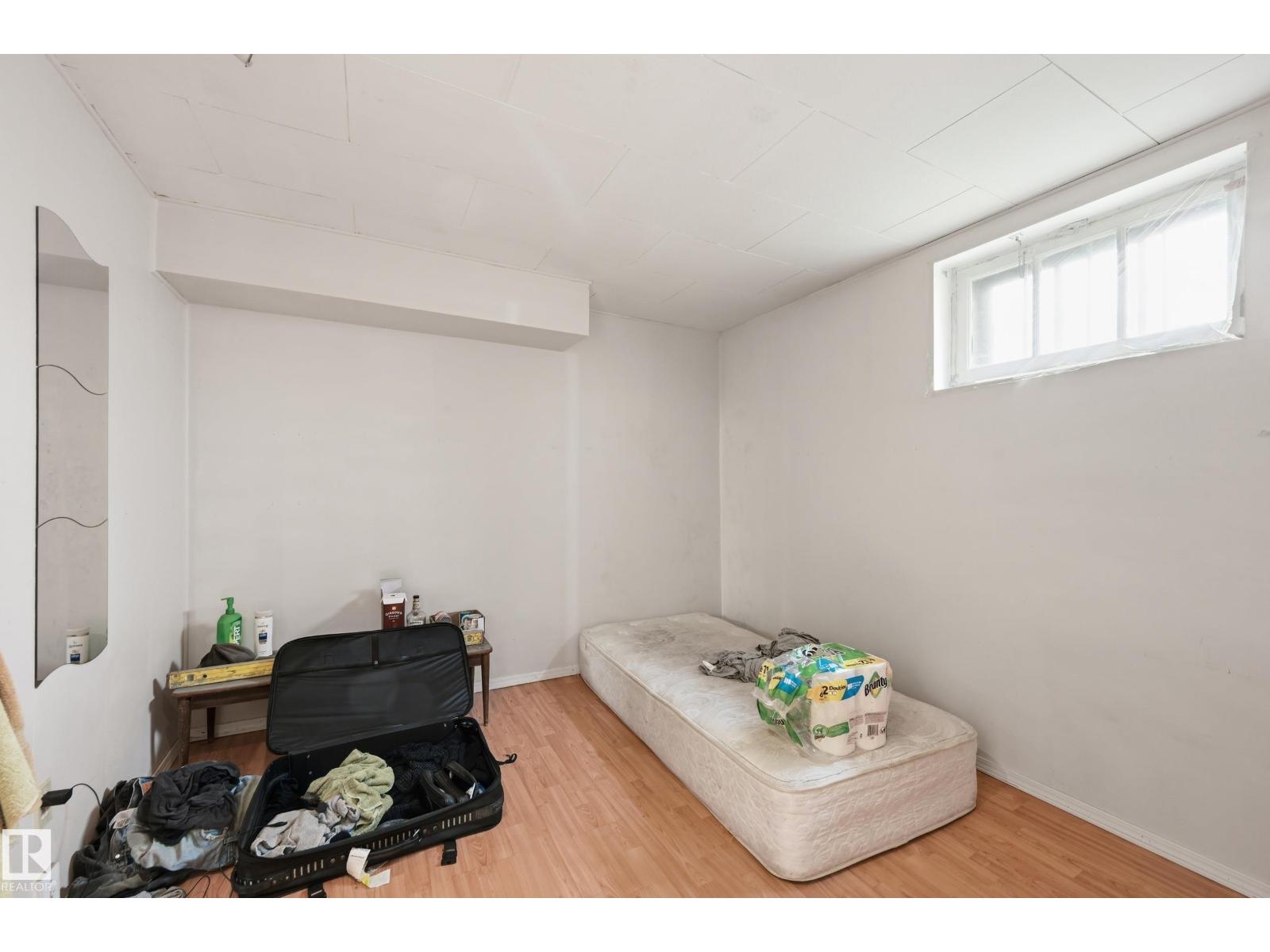 11622 133 Street NW - Photo 21