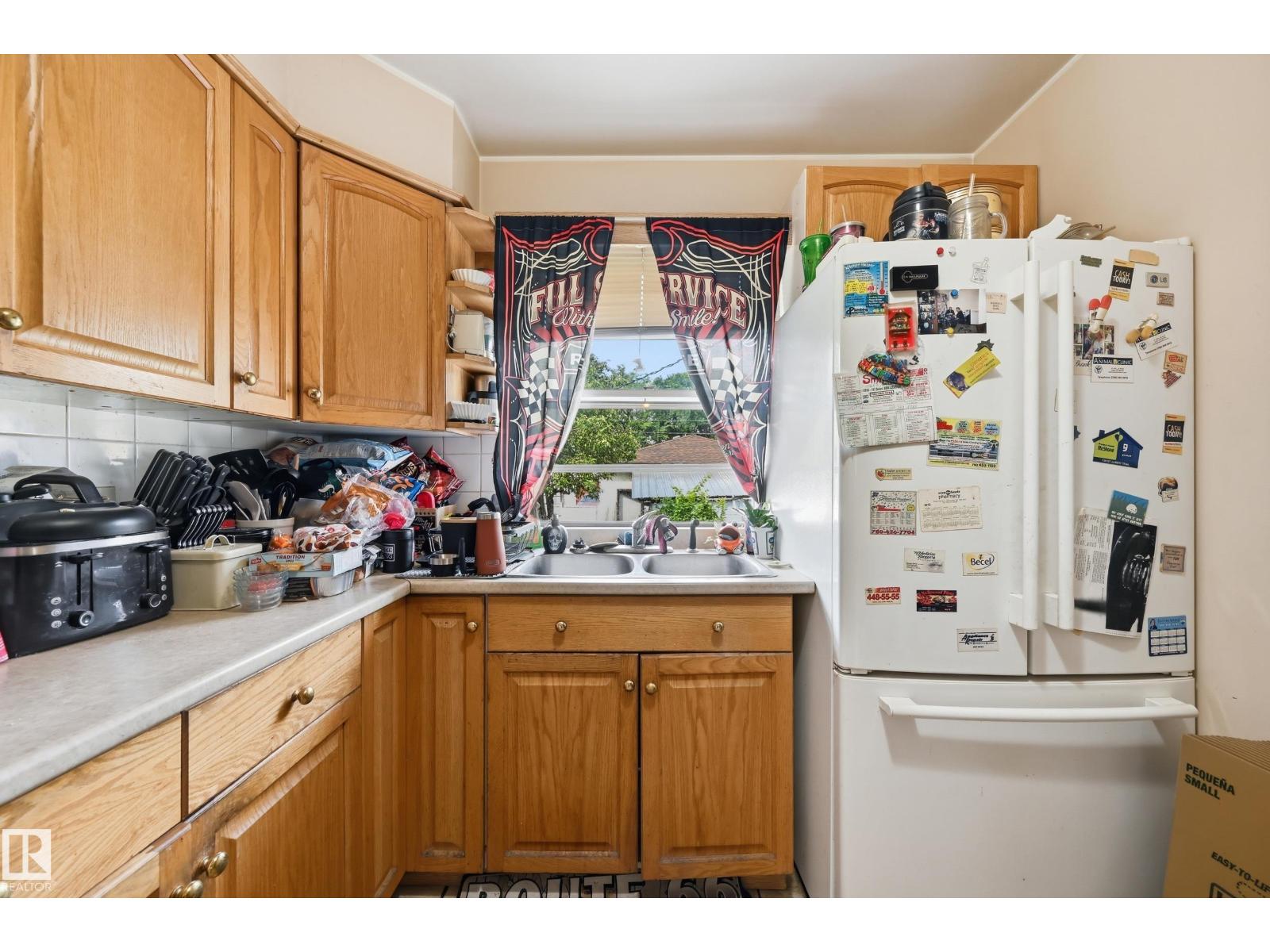 11622 133 ST NW - 9