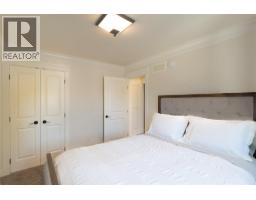2571-2575 Abbott Street, Kelowna, BC V1Y9T9 Photo 39