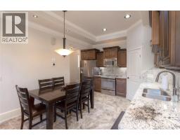 2571-2575 Abbott Street, Kelowna, BC V1Y9T9 Photo 44