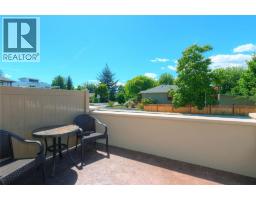 2571-2575 Abbott Street, Kelowna, BC V1Y9T9 Photo 54