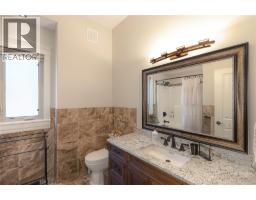 2571-2575 Abbott Street, Kelowna, BC V1Y9T9 Photo 40