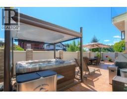 4pc Bathroom - 2571-2575 Abbott Street, Kelowna, BC V1Y9T9 Photo 21