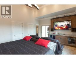 2571-2575 Abbott Street, Kelowna, BC V1Y9T9 Photo 23