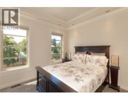 2571-2575 Abbott Street, Kelowna, BC V1Y9T9 Photo 36