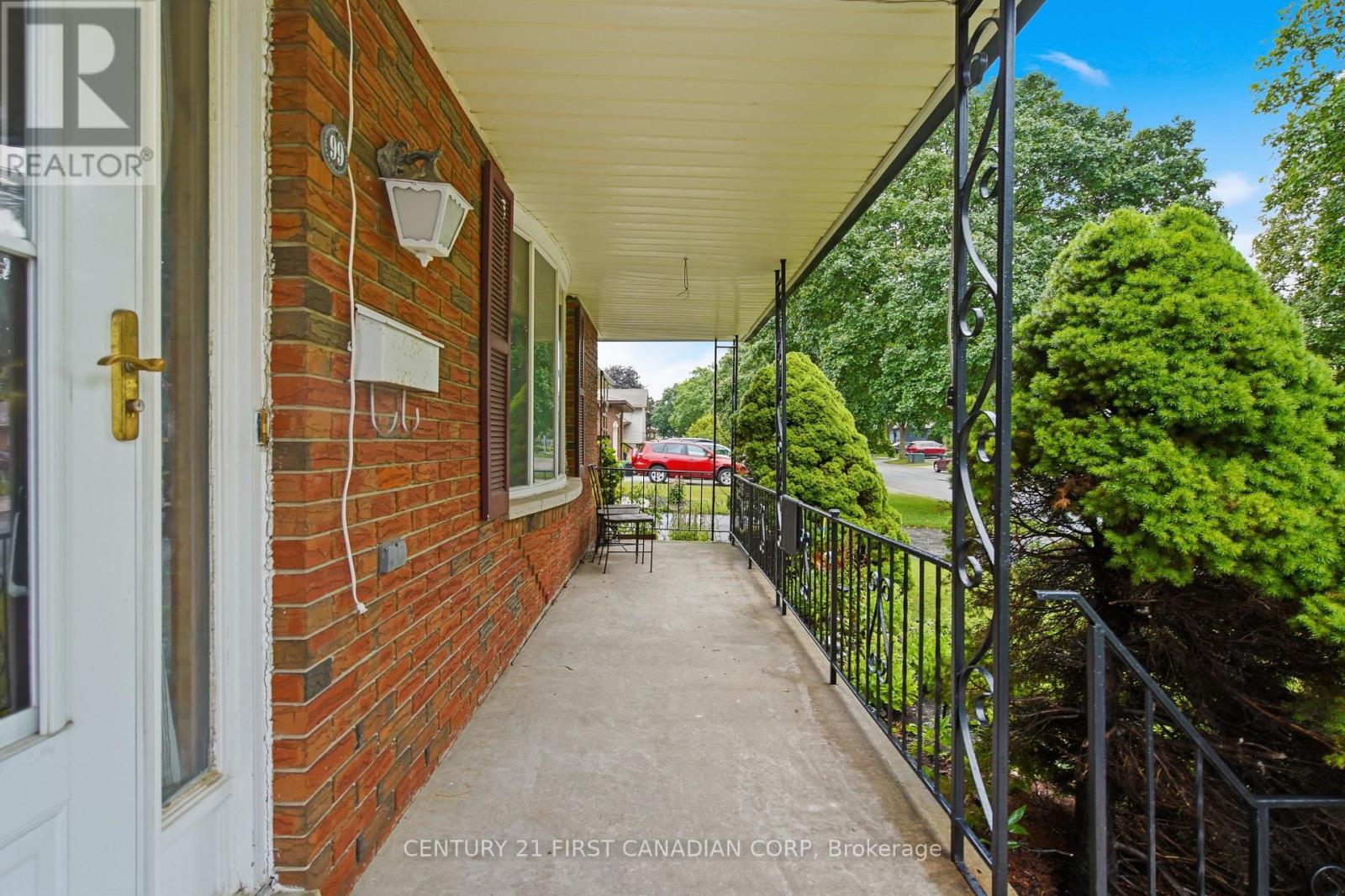 99 MURIEL CRESCENT - 7