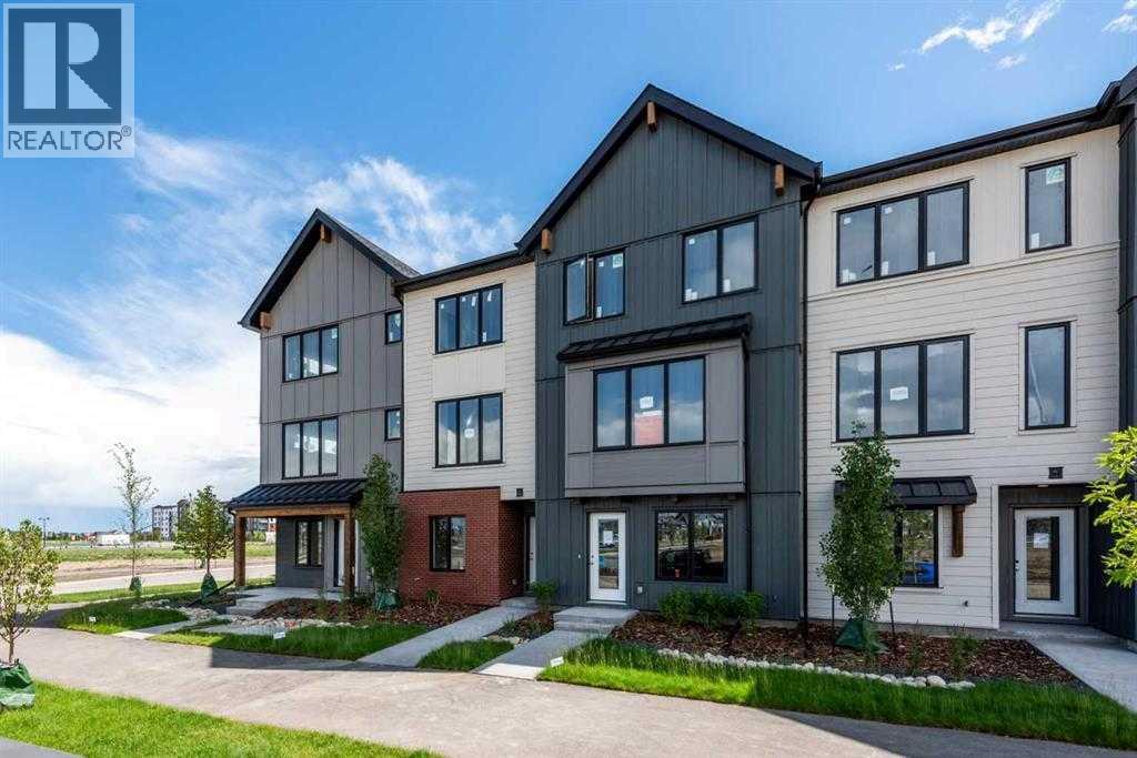 69 MERCADO Lane SE, Calgary — photo 2
