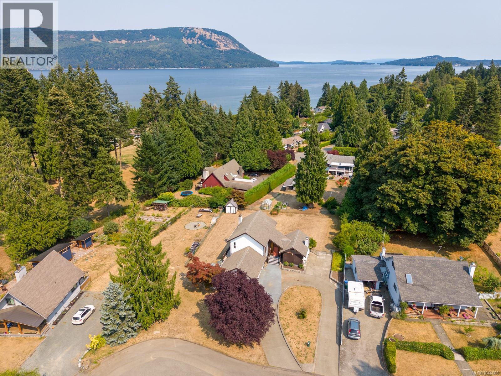 3883 Red Baron Rd - 5