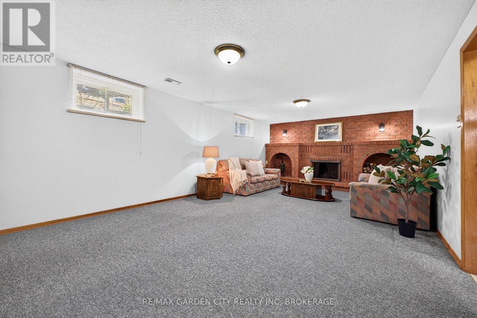 145 ADIS AVENUE - 30