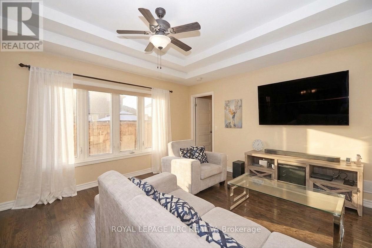 171 CLASSIC AVENUE - Image 5